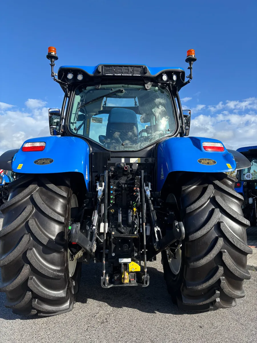 New Holland T7.225 Auto Command-1182hrs - Image 4