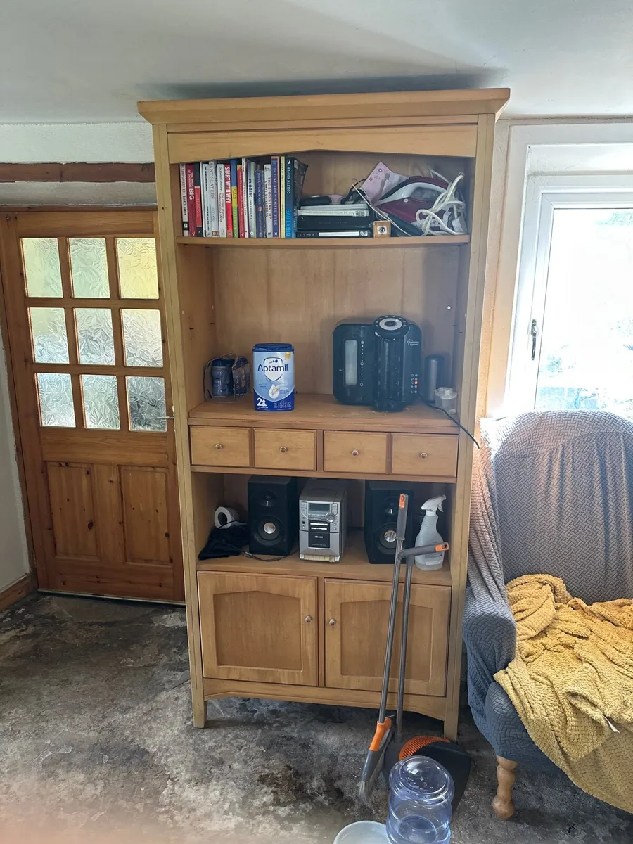 Honey pine bookcase - Image 2