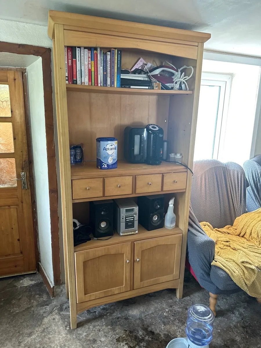 Honey pine bookcase - Image 3