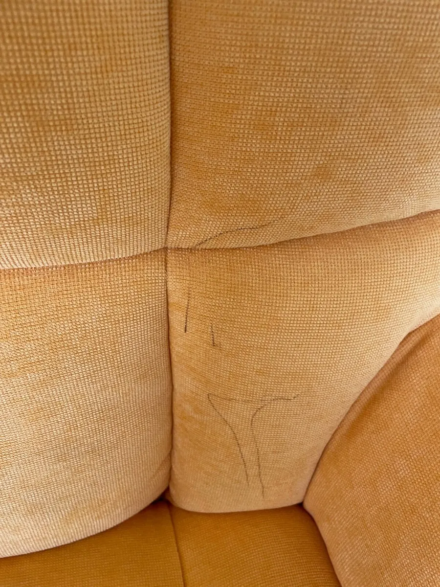 Chair- yellow - Image 4