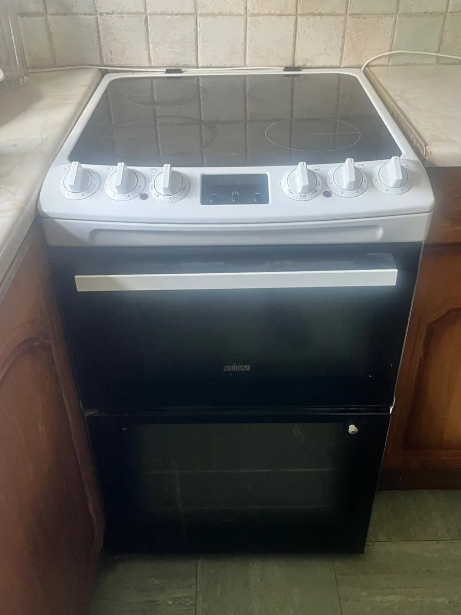 Zanussi Freestanding Electric Cooker - Image 1