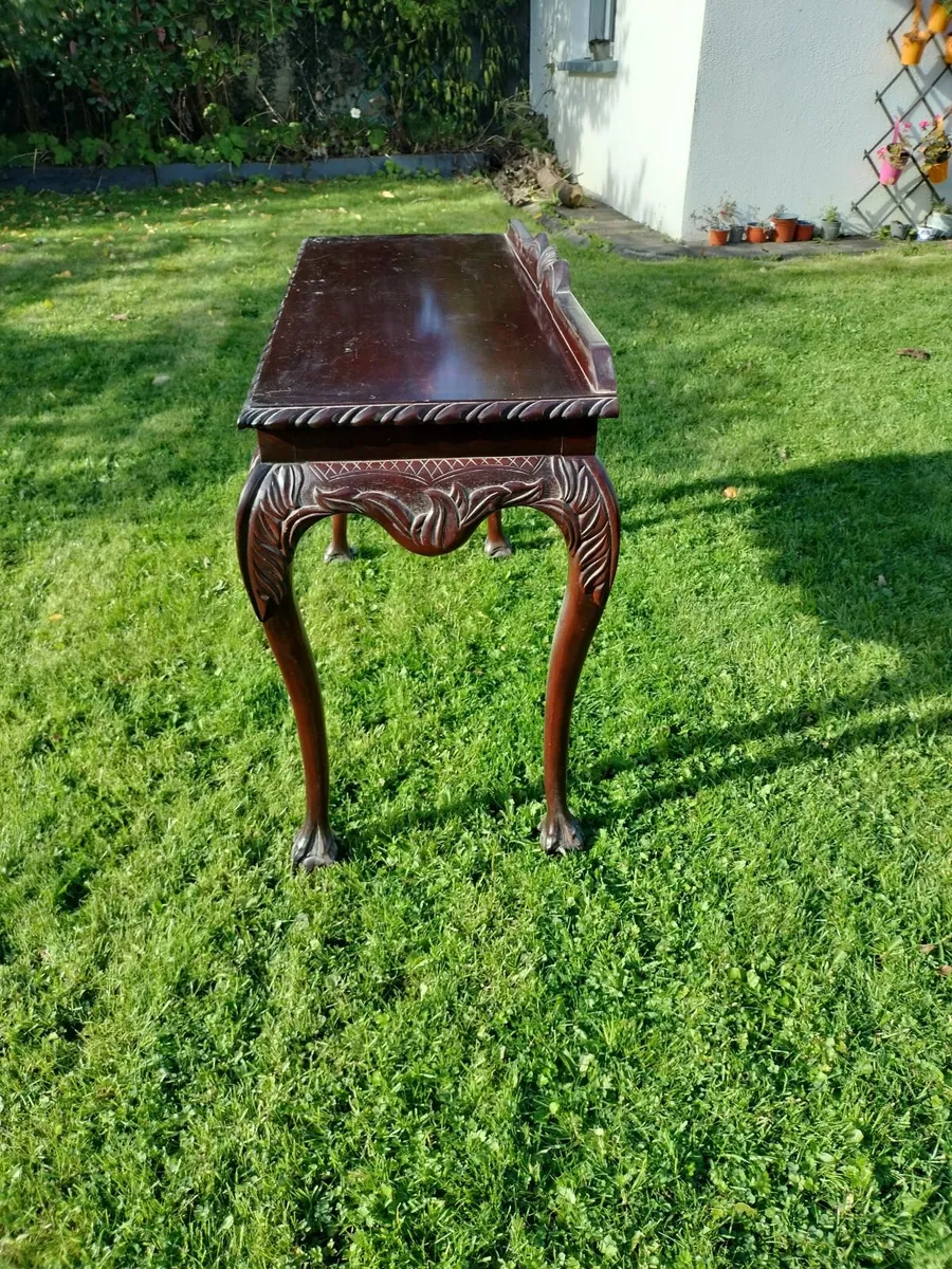 Console table - Image 1