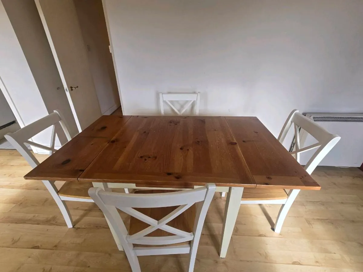 Kitchen Table & chairs - Image 2