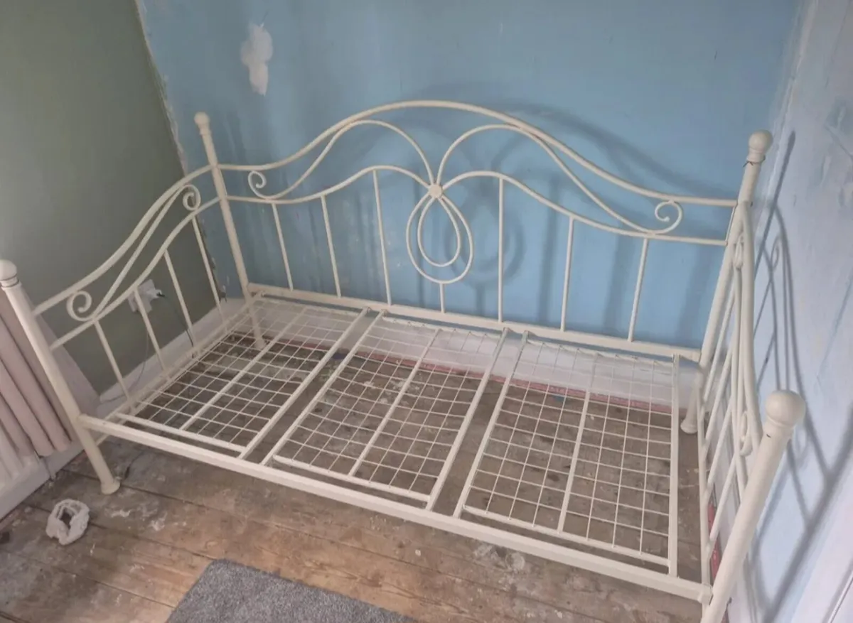 Single Bedframe - Image 1