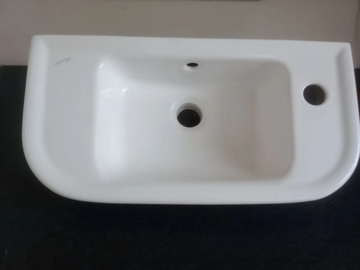 Laufen pro  wash hand basin - Image 2