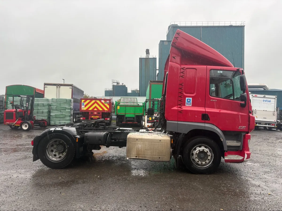2017 DAF CF 440 4X2 Tractor Unit 254kms - Image 3