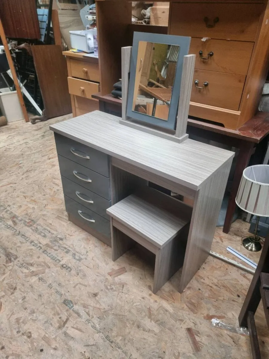 Nevada 4 Drawer Dressing Table SET- Grey Gloss / L - Image 2