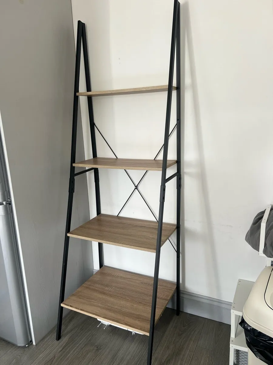 Standing Shelves