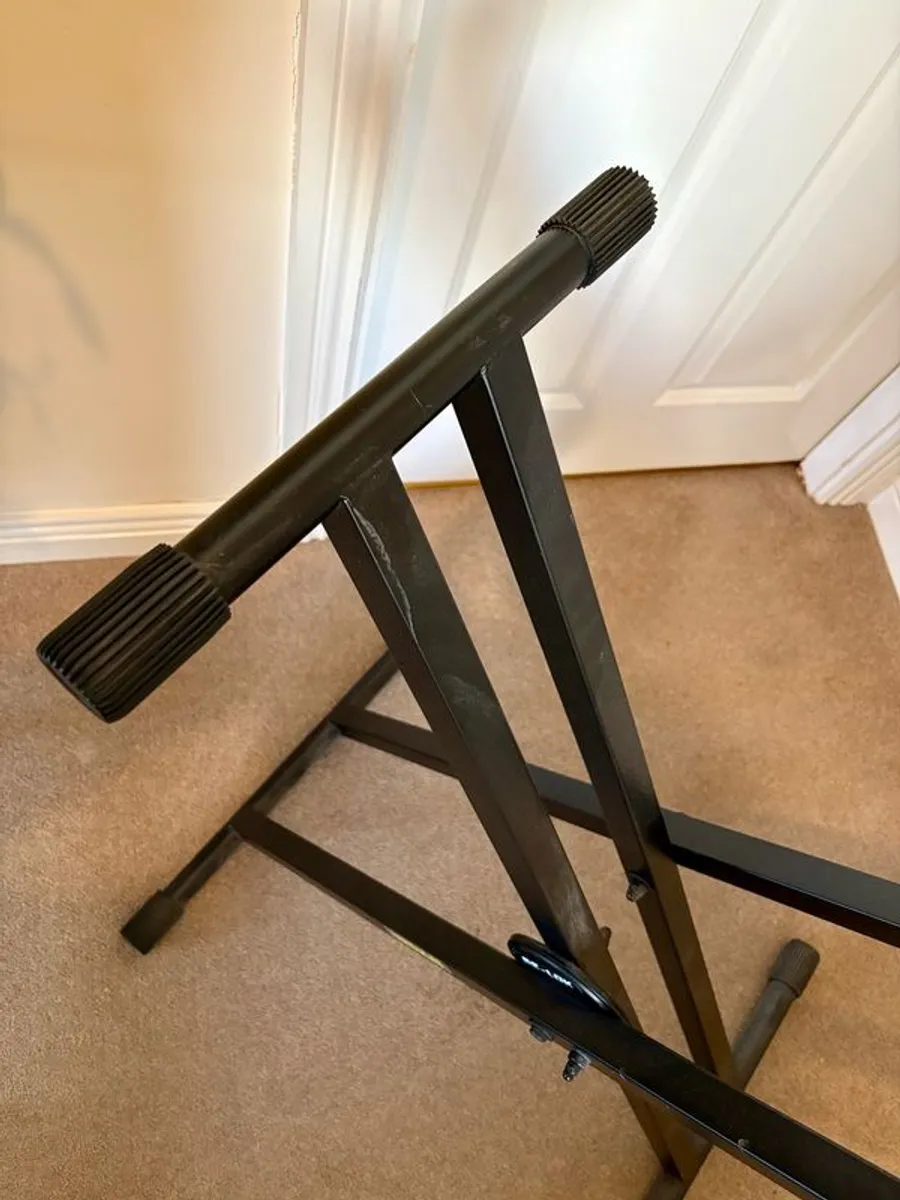 Synthesiser/Keyboard Stand - Image 3