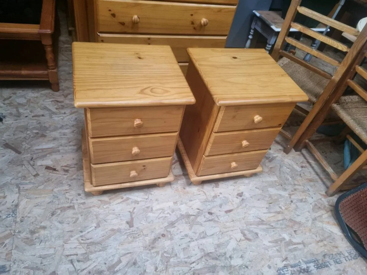 3 Drawer lockers solid pine - Image 1