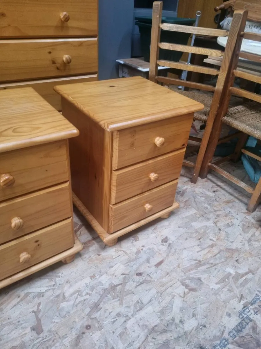 3 Drawer lockers solid pine - Image 2