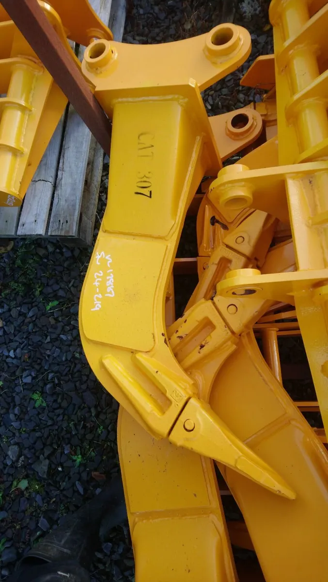 CAT 307 RIPPER TOOTH (45mm pin) for sale in Fermanagh for £395 on DoneDeal