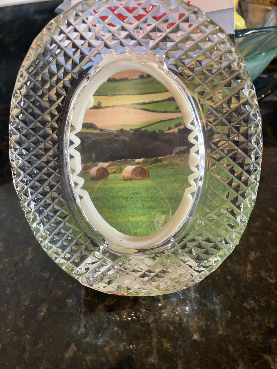Tipperary crystal photo frame - Image 2