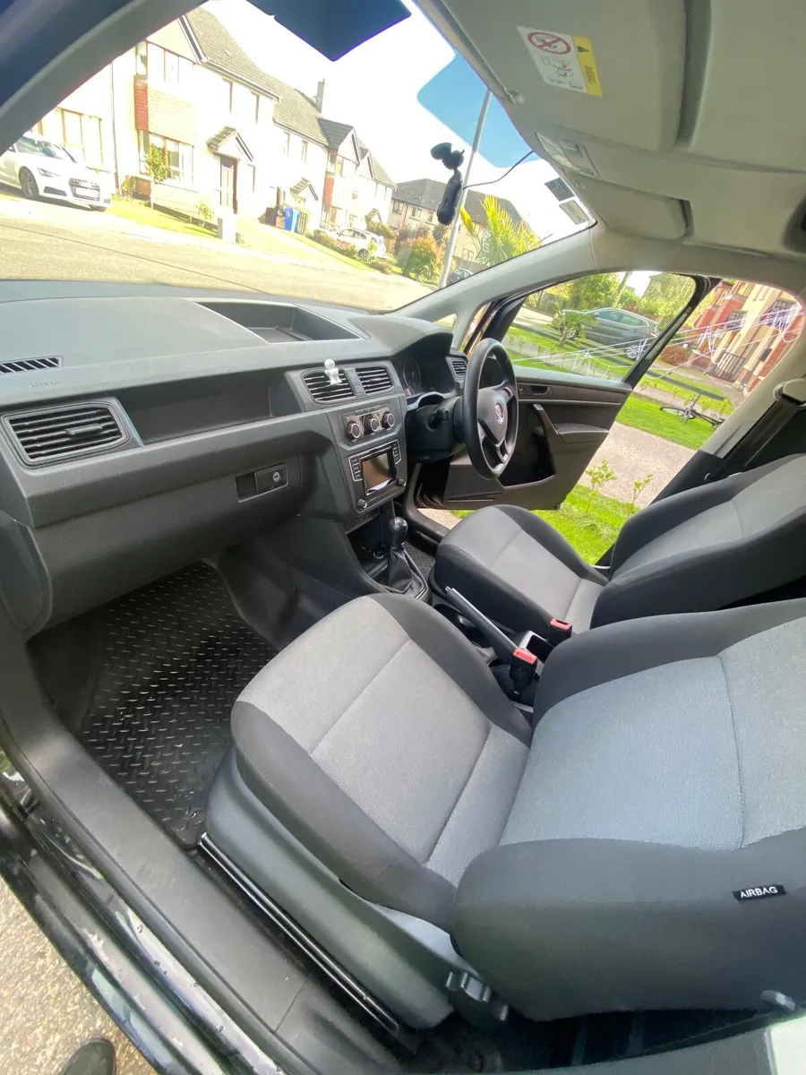 Volkswagen Caddy Maxi LWB 2020 - Image 4