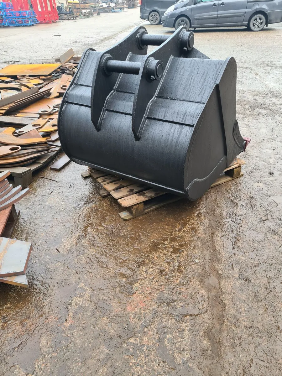 Excavator buckets - Image 4