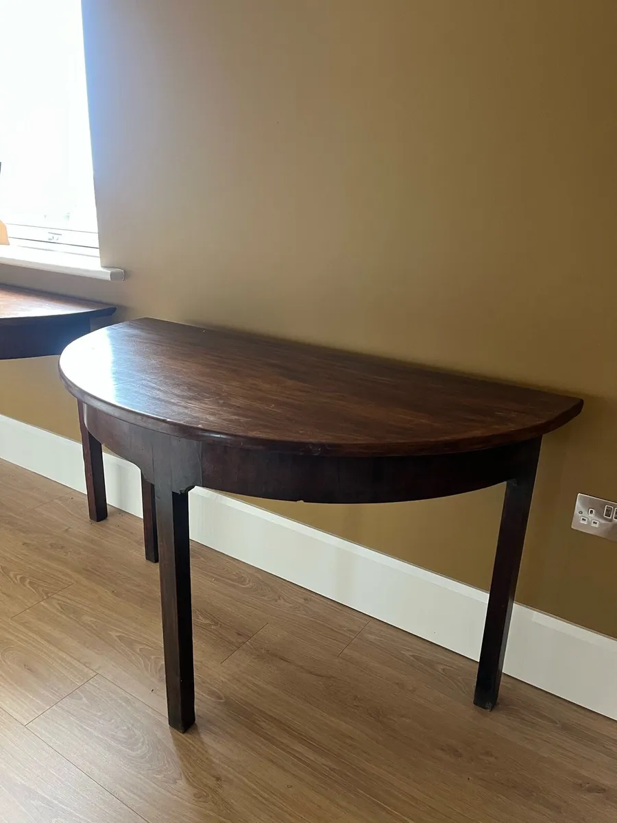 Pair of Georgian mahogany demi-lune side tables. - Image 2