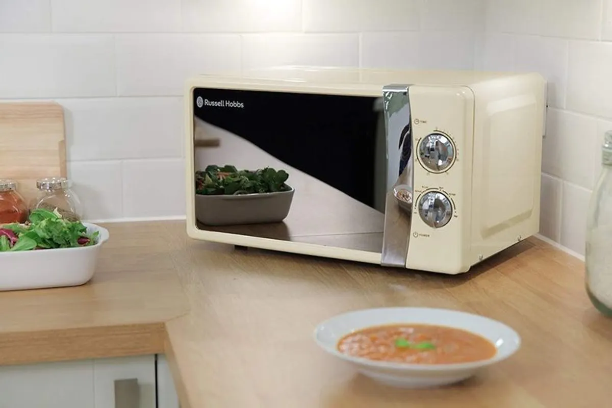 Microwave - Image 1