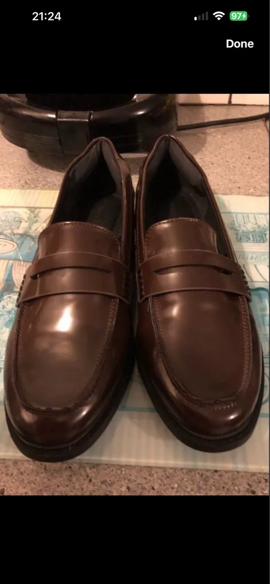 Mens new shoes size 6 €10 - Image 3
