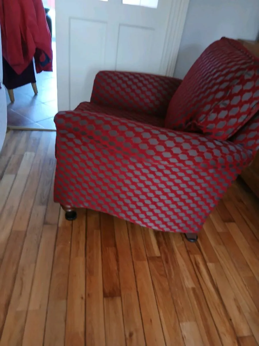 NEW ARMCHAIR NEVER USED - Image 2