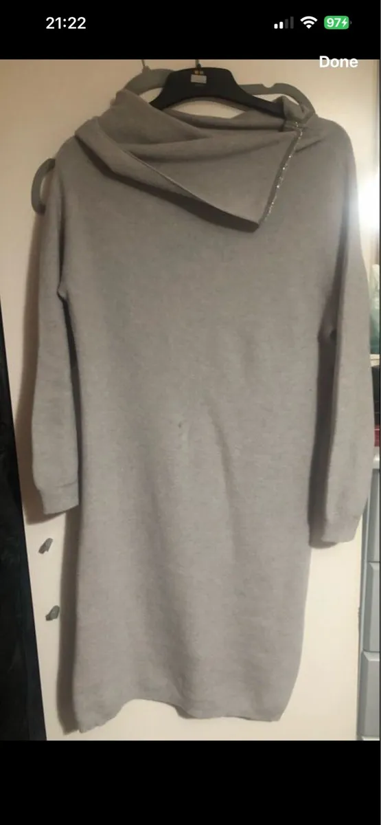 Ladies stunning dress size 8 €10 - Image 1