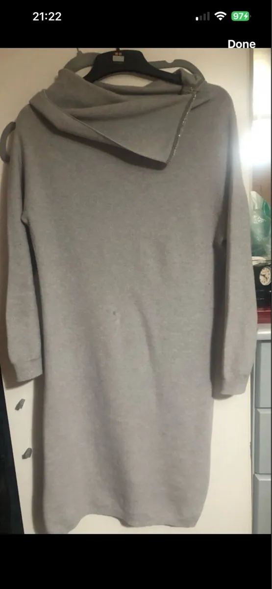 Ladies stunning dress size 8 €10 - Image 2