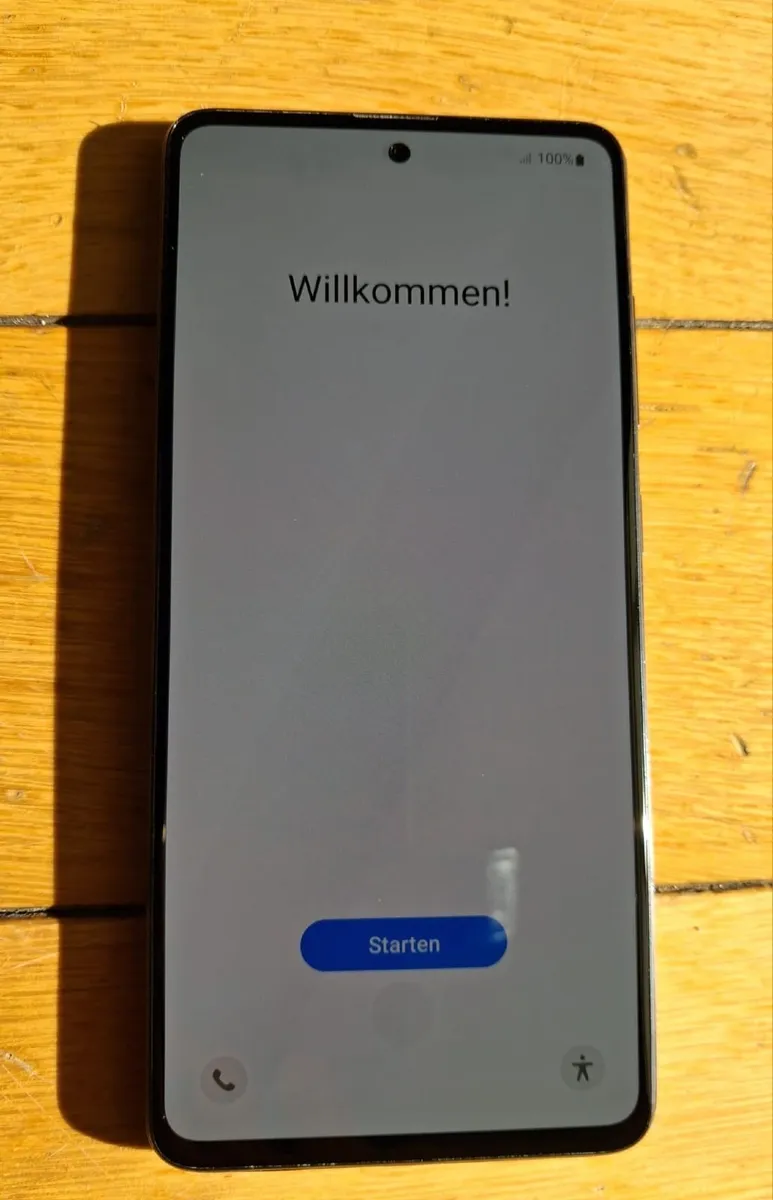 Samsung Galaxy A51 - Image 2