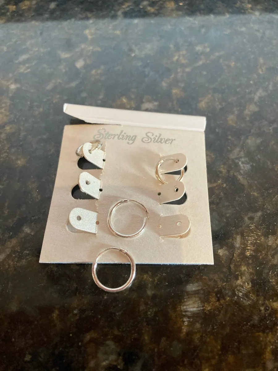 Sterling Silver hoop earrings x 2 pr - Image 2