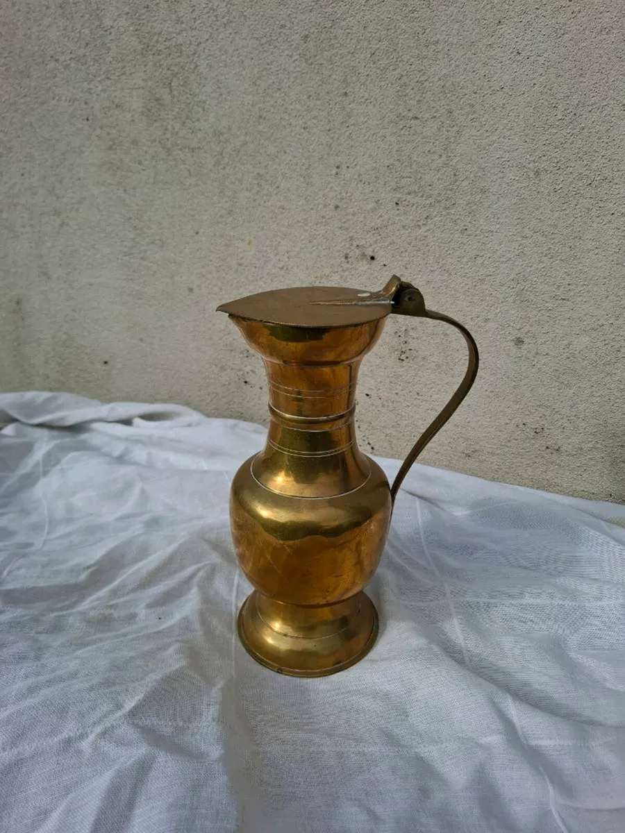 Tall brass pitcher postage possible - Image 1