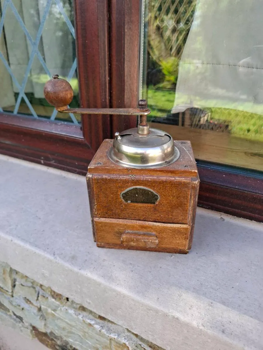 Old coffee grinder postage possible - Image 2