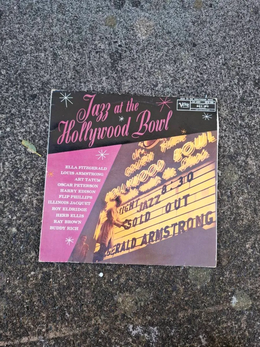 Double vinyl lp jazz at the Hollywood bowls - Image 1