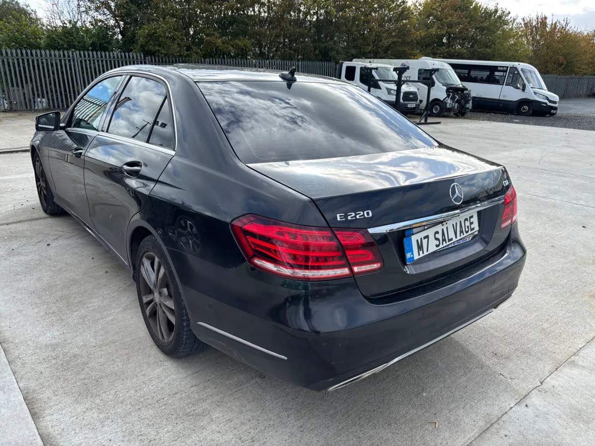 14 Merc E220d Auto 265km Drive home - Image 4