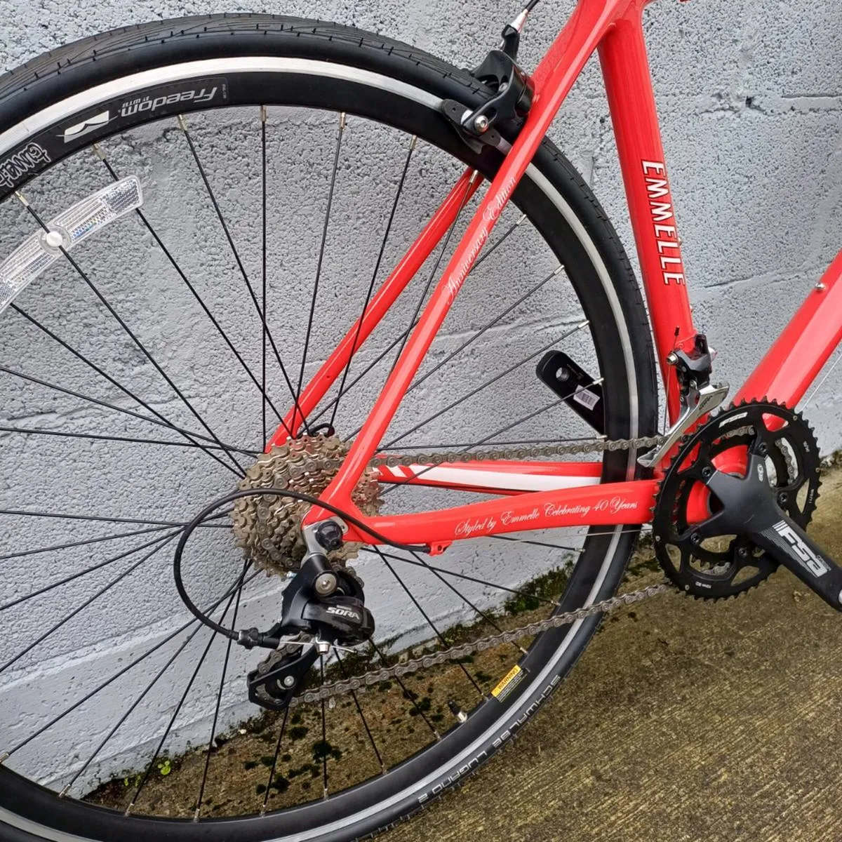 Emmelle Alpine Ltd Ed 53cm. As new. - Image 2