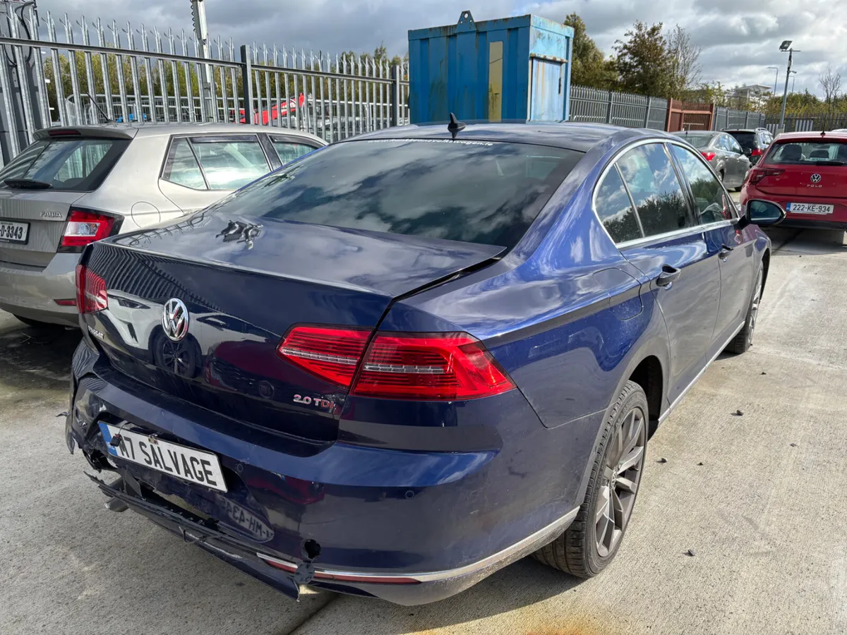 19 Passat HL 2.0 Diesel Auto Only 60km Drives - Image 3