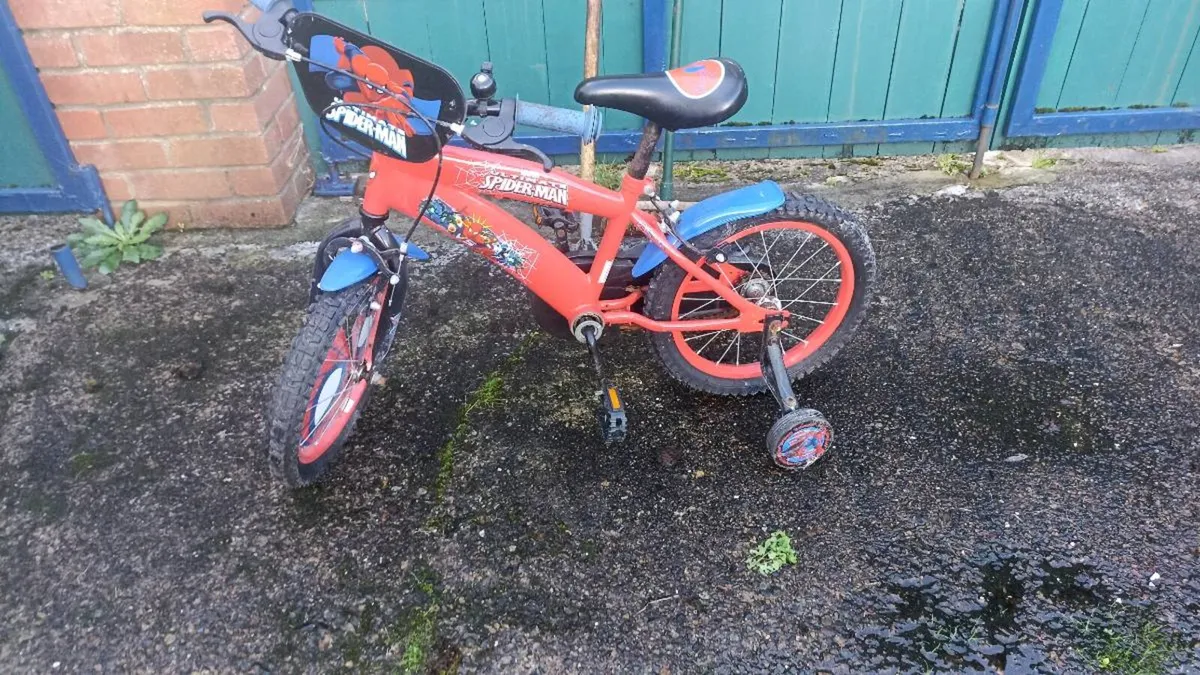 Spiderman kids bike