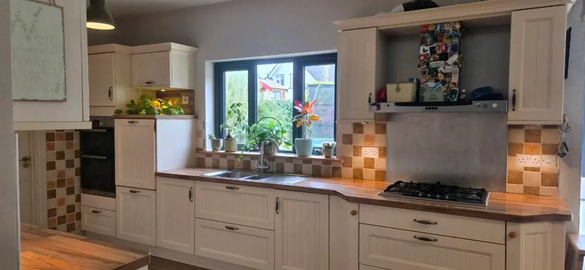 Kitchen, Utility and Appliances - Image 2