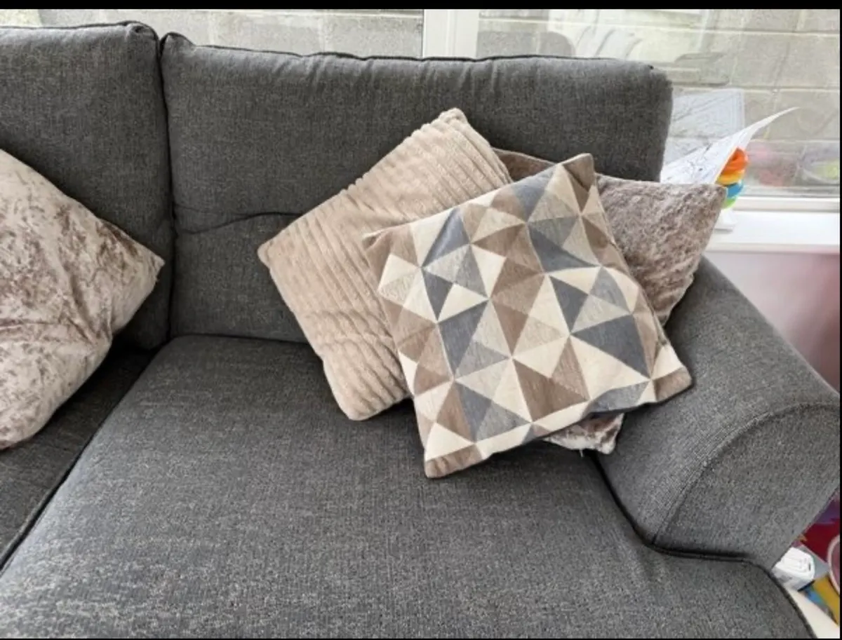 L-Shaped Sofa - Image 4