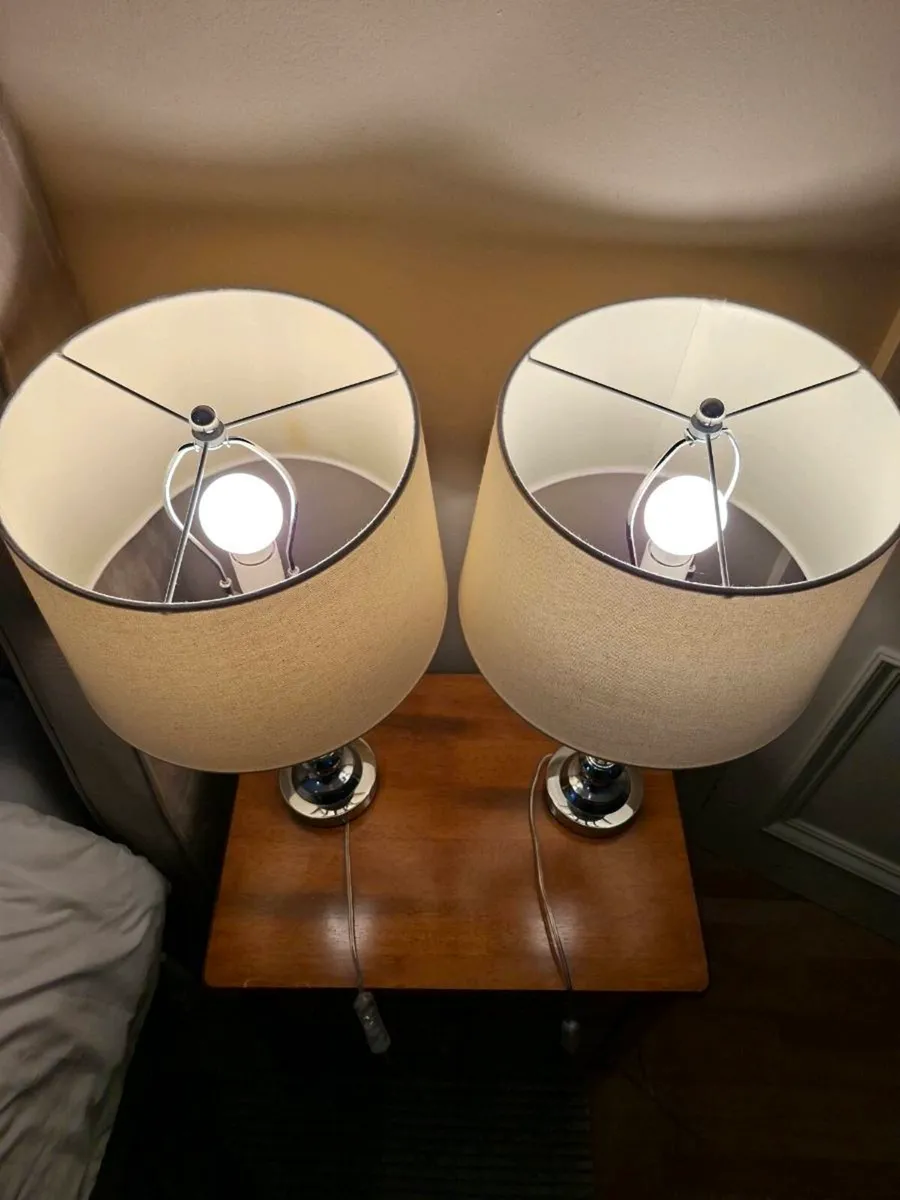 Large Bedside Lamps  / Table Lamps Set of 2 - Image 4