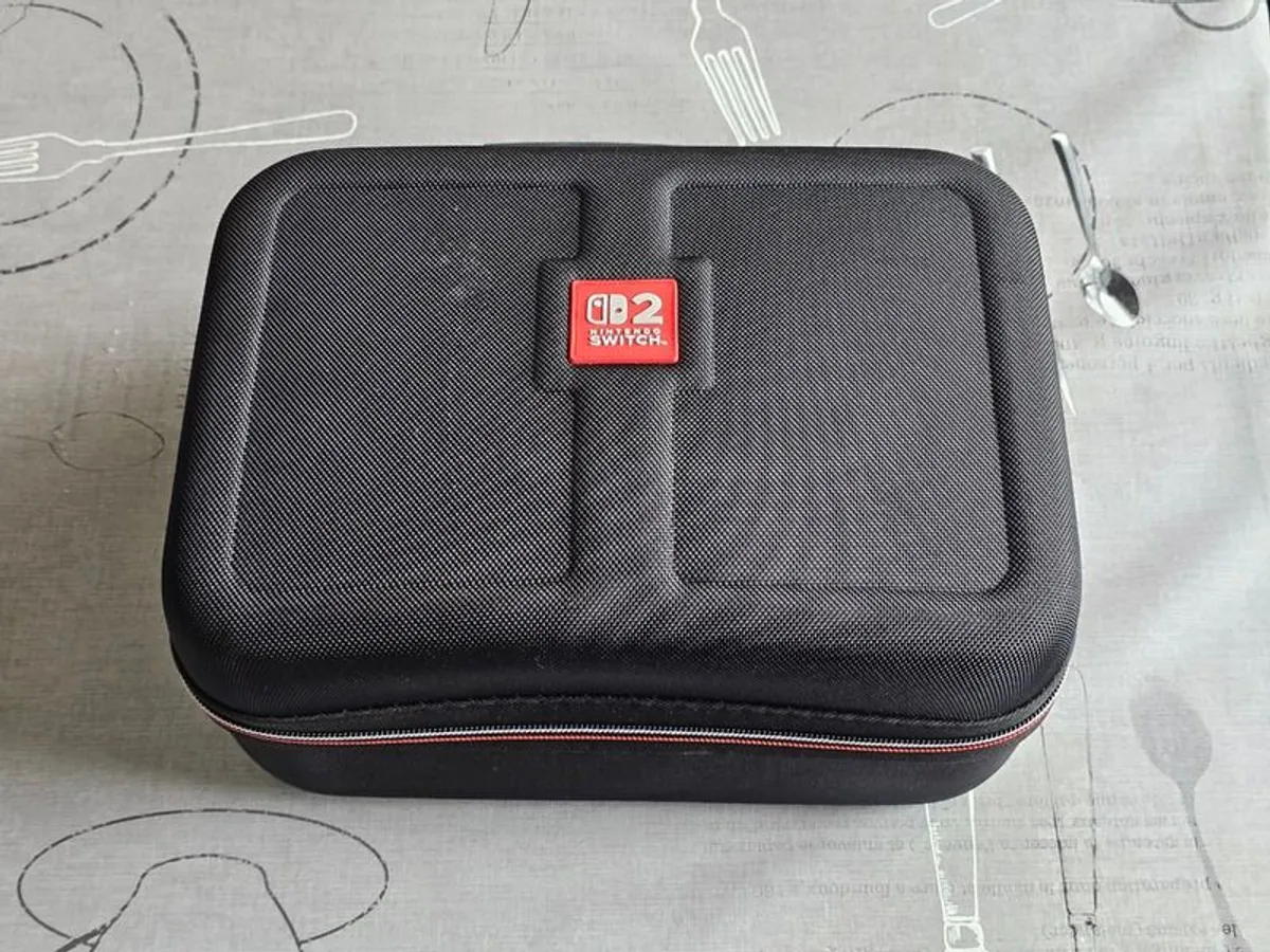 Nintendo Switch 2 (w/case, pro controller, 256gb sd card) - Image 3