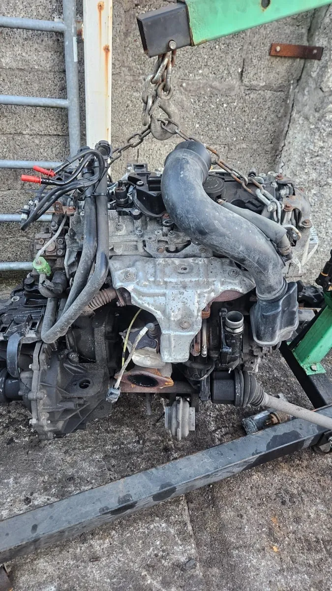 *Renault Master 2.2L Engine + Gearbox - €1,200* - Image 1