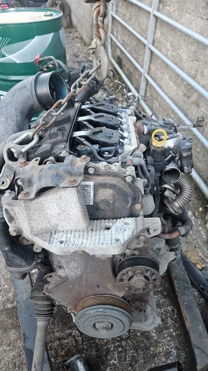 *Renault Master 2.2L Engine + Gearbox - €1,200* - Image 4
