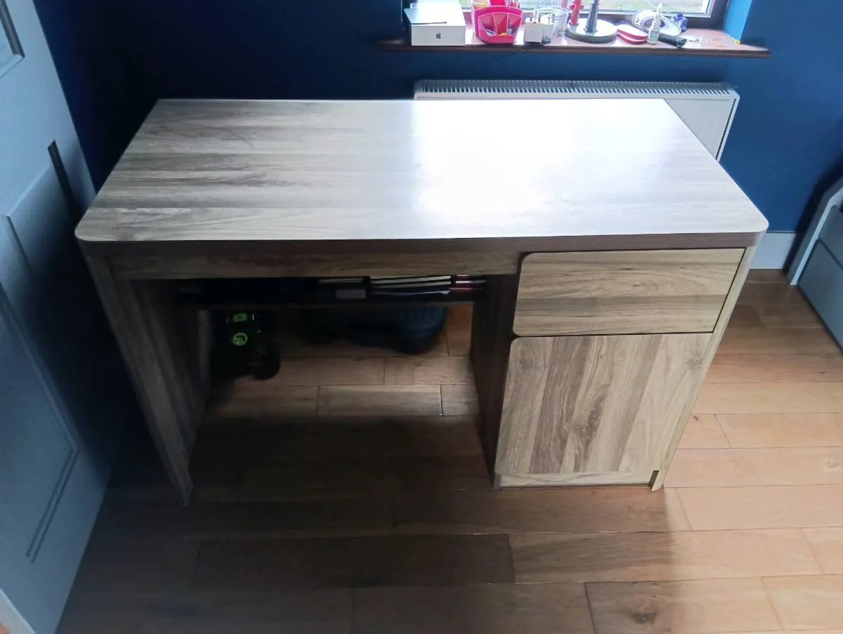 Office desk