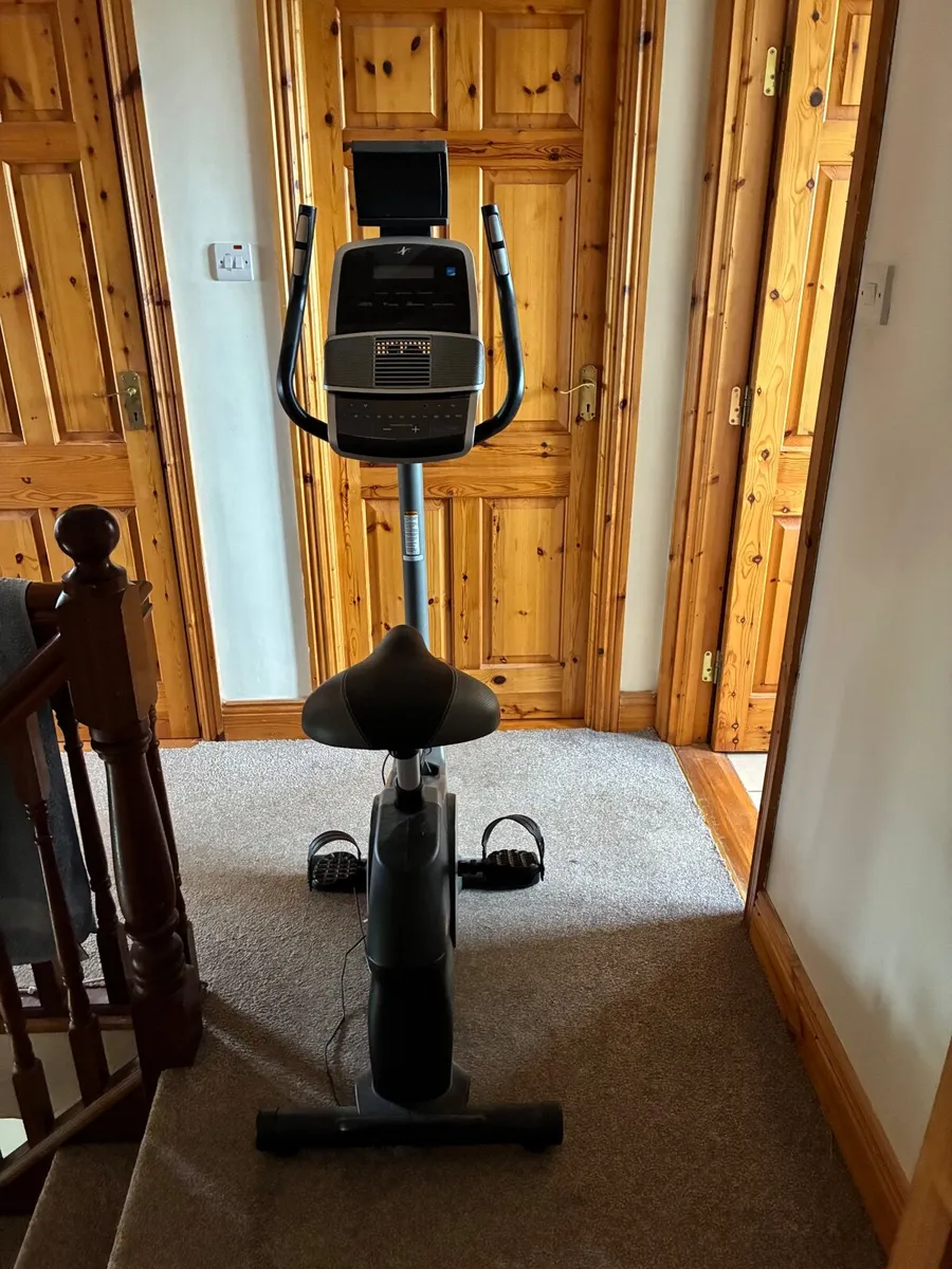 Nordic Track GX 2.7 exercise bike - Image 3