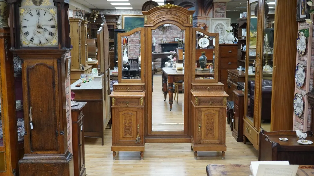Antique French Oak Mirrored Dressing Stand - Image 1