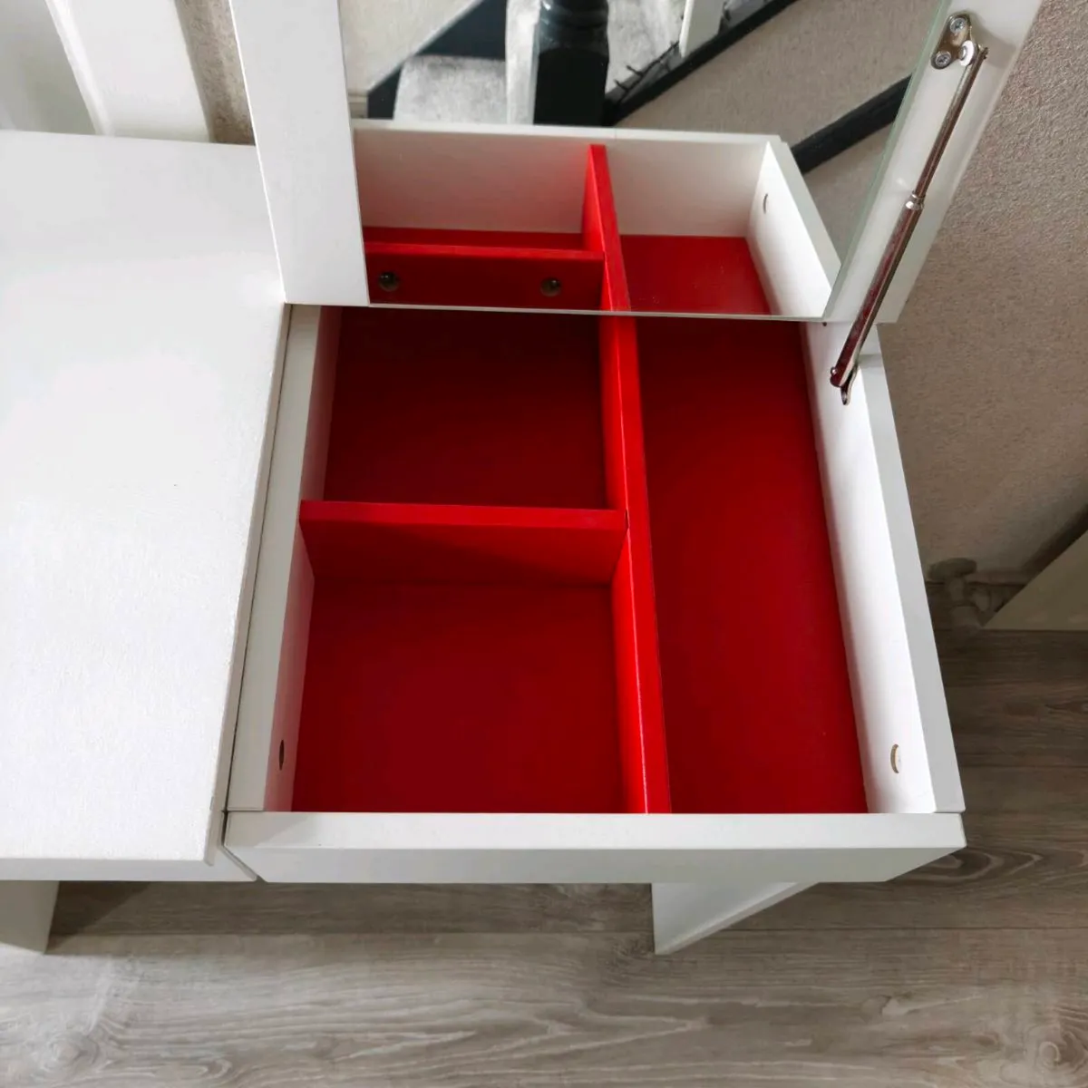 White Dressing Table - Image 3