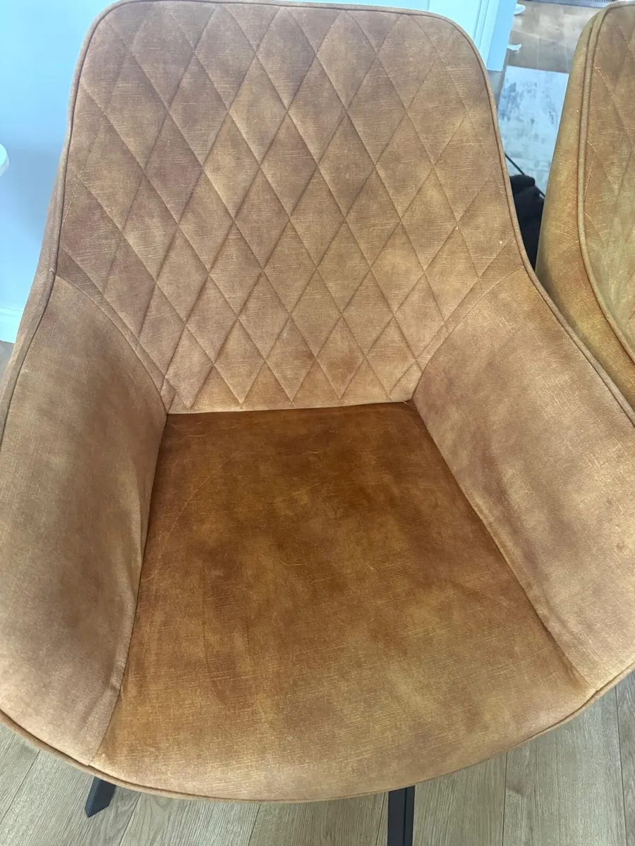 Chairs - Image 3