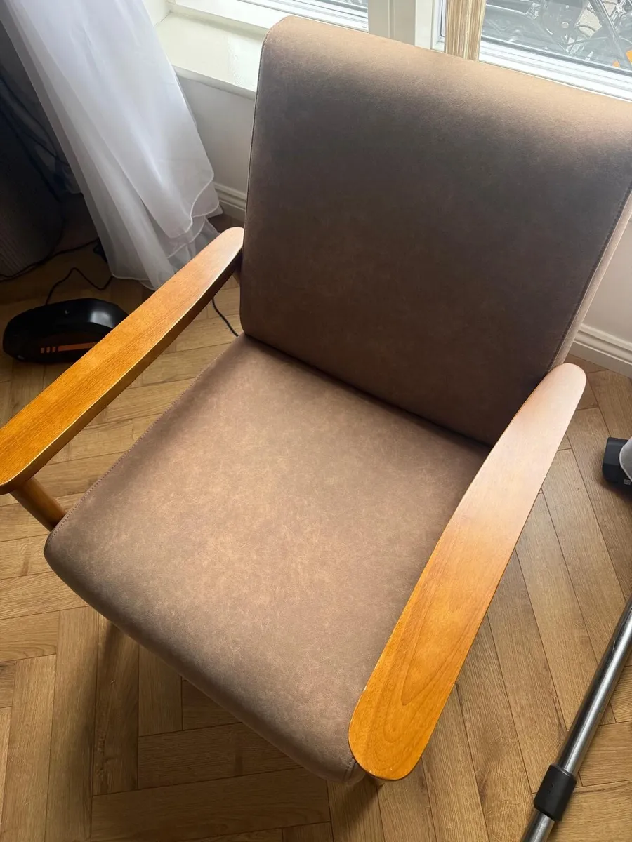 Chairs - Image 4