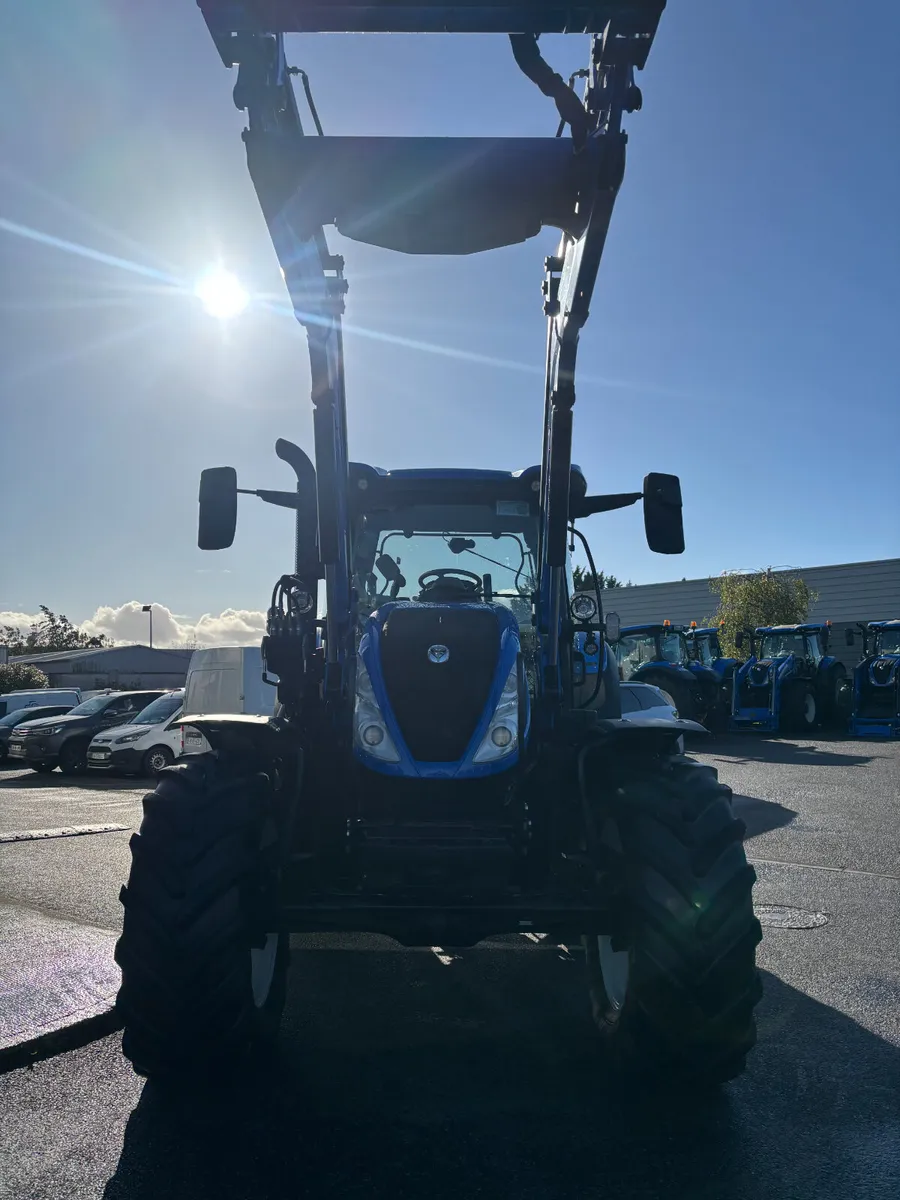 New Holland T6.155 Dynamic Command-1780hrs - Image 2