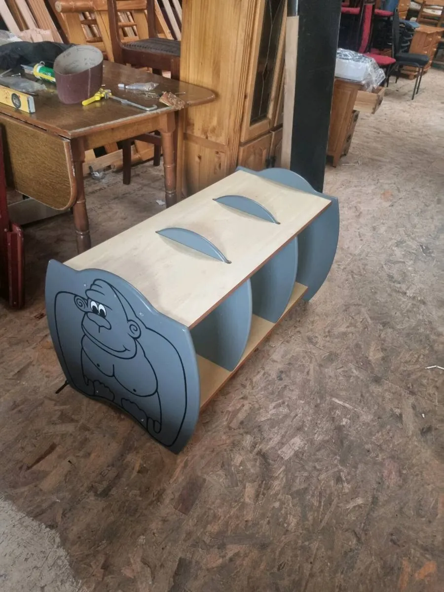 Kids storage unit - Image 1