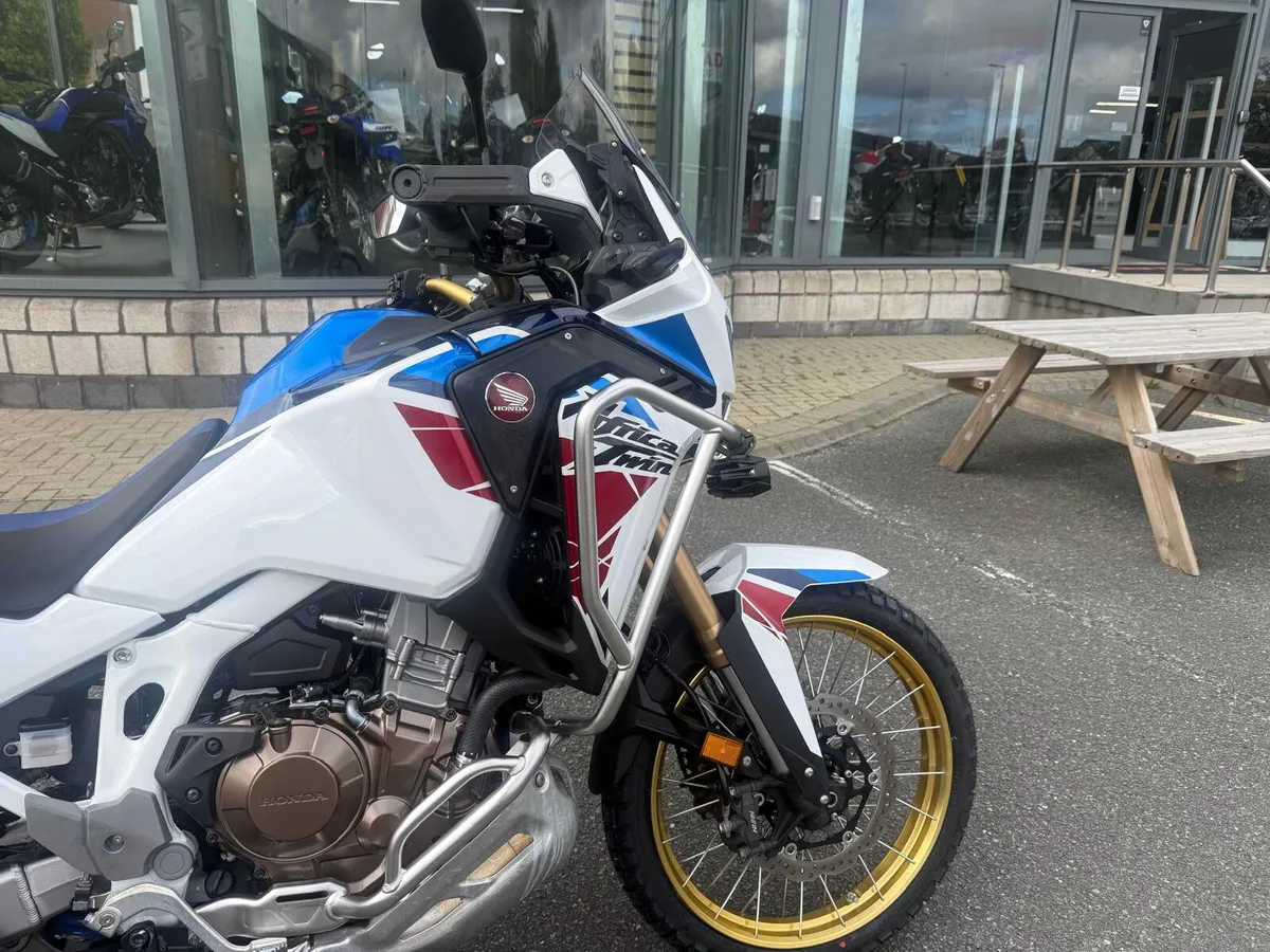 2024 Honda CRF1100L Africa Twin Adventure Sports - Image 2
