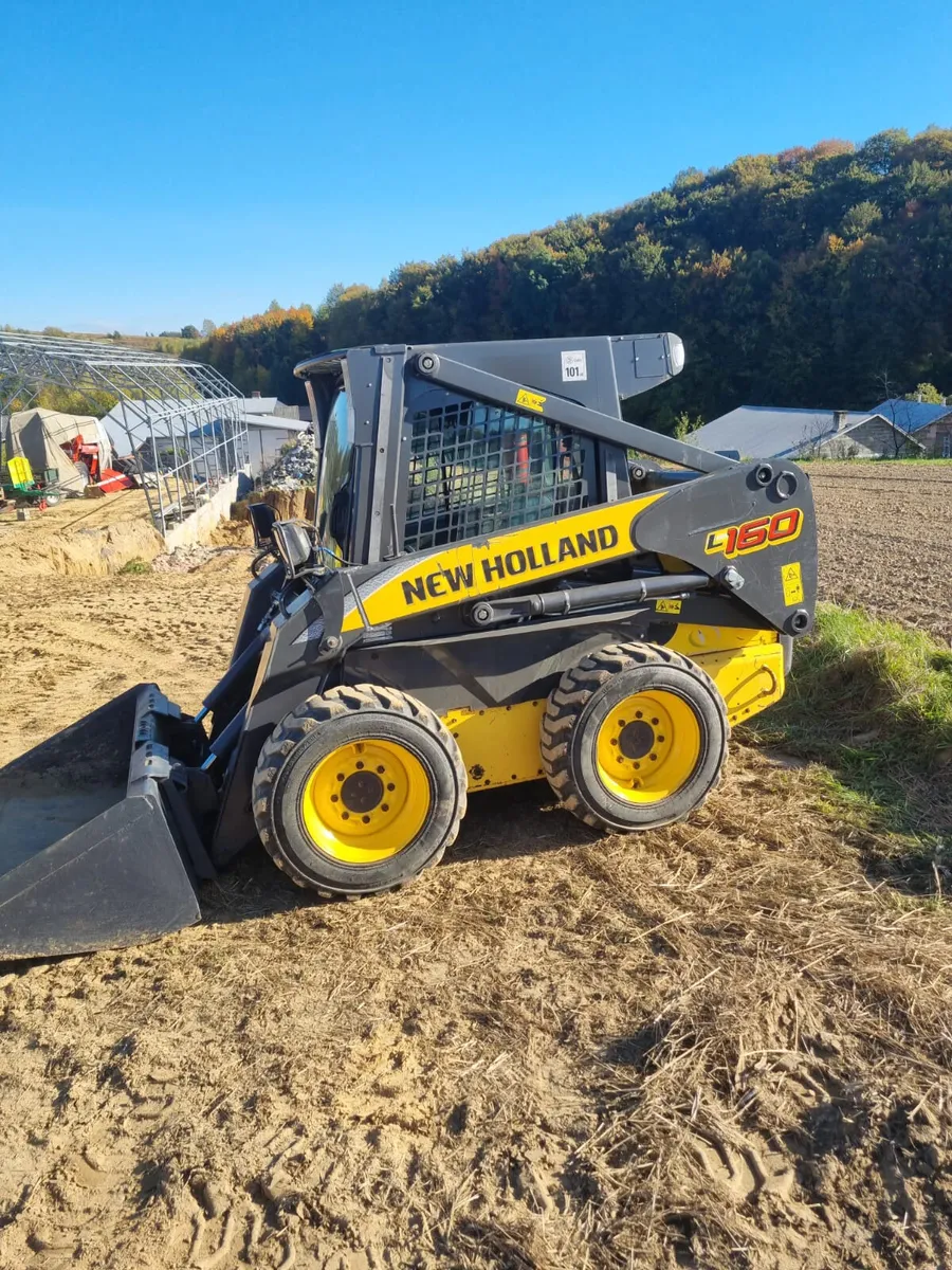 New holland skidsteer - Image 3